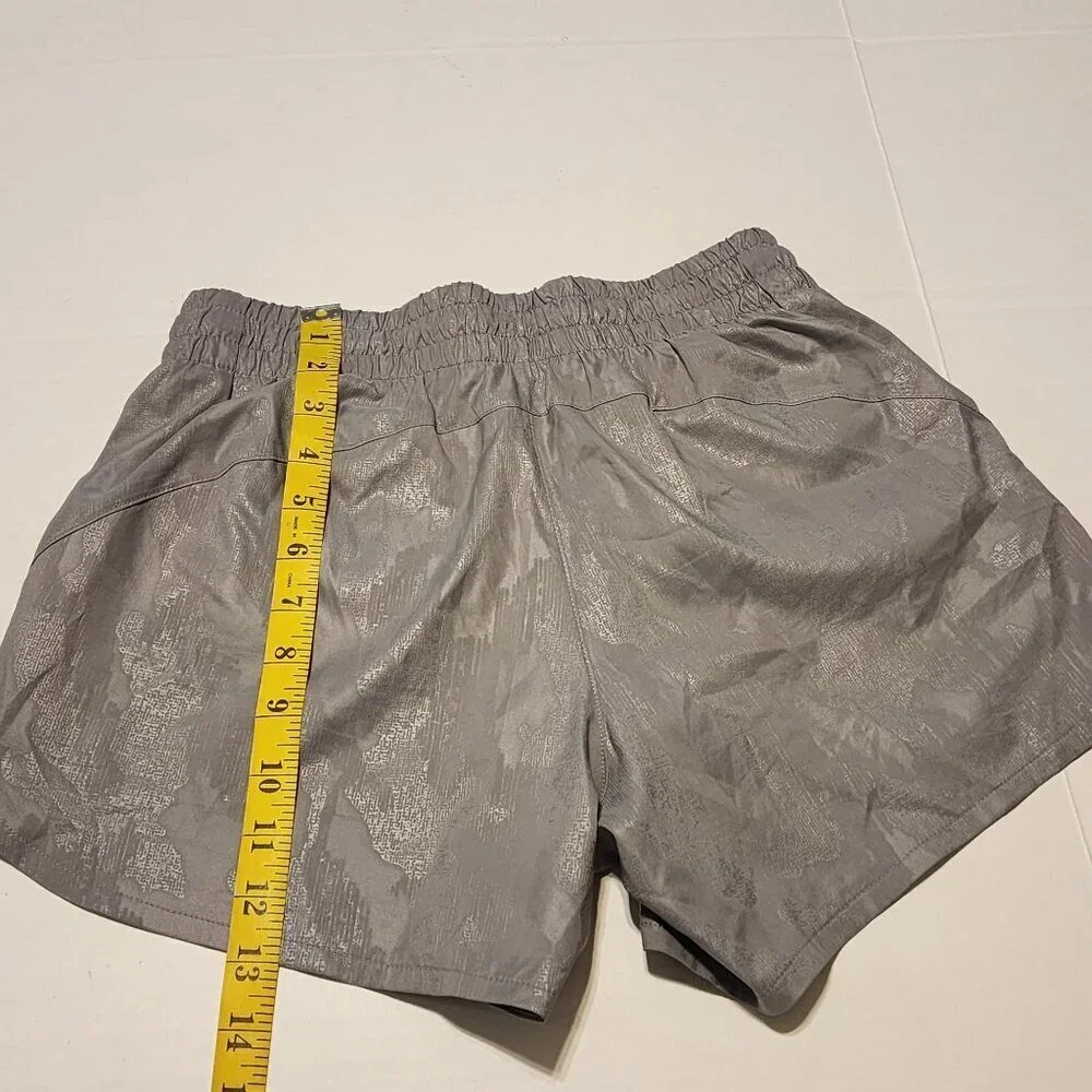 Athleta sz XS Shiny Camo Racer Shorts